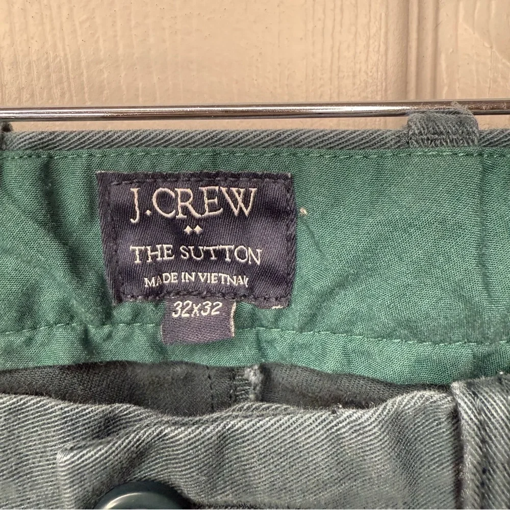 J. Crew The Sutton Men's Green Chino Pants Size 32x32 GUC